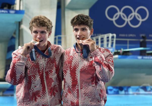 July 29, 2024, Paris, FRANCE: Canada s Nathan Zsombor-Murray, right, and Rylan Wiens react after winning the bronze medal in Men s Synchronized 10m Platform Diving at the Paris Summer Olympics in Paris, France on Monday, July 29, 2024. Canada News - July 29, 2024  - ZUMAc35_ 20240729_zaf_c35_045 Copyright: xNathanxDenettex