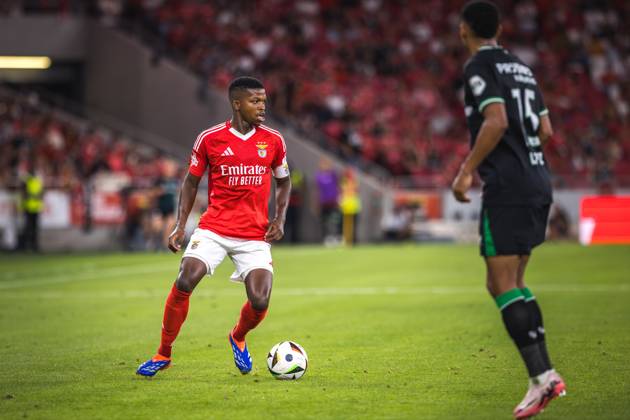 SL Benefica Vs Feyenoord in Lisbon, Portugal - 28 Jul 2024 Florentino Luis of SL Benfica in action during the Pre-Season Friendly match between SL Benfica and Feyenoord at Estadio da Luz. (Final score: SL Benfica 5 - 0 Feyenoord) Lisbon Portugal Copyright: xHenriquexCasinhasx xSOPAxImagesx HCASINHAS_28072024_SLBENFICA_VS_FEYENOORD_038