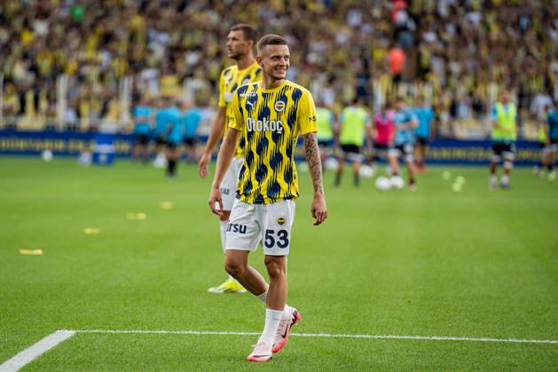 Fenerbahce v Lugano UEFA Champions League Second Qualifying Round Sebastian Szymanski of Fenerbahce during the warmup before the match. Fenerbahce and Lugano faced each other in the UEFA Champions League second qualifying round second leg, the match took place at Sukru Saracoglu Stadium on July 30, 2024 Istanbul Istanbul Turkey Copyright: xYagizxGurtugx