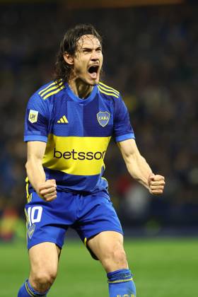 Boca Juniors Uruguayan forward Edinson Cavani celebrates after scoring a goal against X during their Argentine Professional Football League Tournament 2024 Cesar Luis Menotti match against Banfield at La Bombonera stadium in Buenos Aires, on July 31, 2024. BUENOS AIRES ARGENTINA Copyright: xALEJANDROxPAGNIx