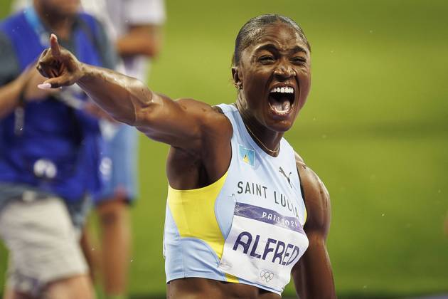 Bilder des Jahres 2024, Sport 08 August Sport Themen der Woche KW31 Sport Bilder des Tages Olympische Spiele (Leichtathletik); Paris, 03.08.2024 ALFRED Julien (Saint Lucia) gewinnt die 100m der Frauen; Olympische Spiele (Leichtathletik) am 03.08.2024 im Stade de France in Paris (Frankreich). Copyright: xBEAUTIFULxSPORTS AxelxKohringx