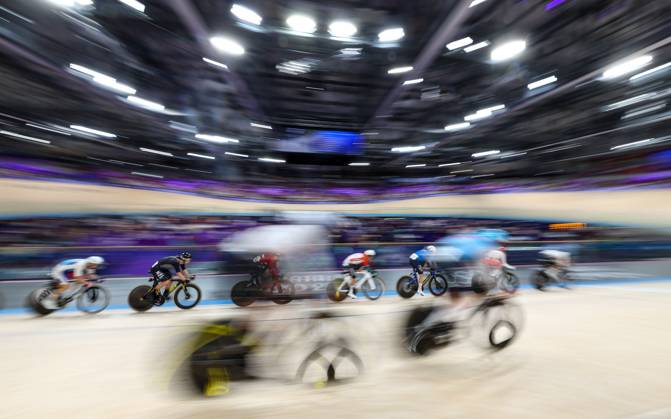 OLYMPICS - Olympic Summer Games 2024 PARIS,FRANCE,08.AUG.24 - OLYMPICS, CYCLING - Olympic Summer Games Paris 2024, mens omnium. Image shows a feature with athletes. GEPAxpictures xHaraldxSteiner