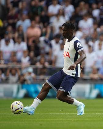 Yves Bissouma of Tottenham Hotspur during the 2024 25 Pre Season Friendly match between Tottenham Hotspur and Bayern Munich at Tottenham Hotspur Stadium, White Hart Lane, England on 10 August 2024. Copyright: xCharliexCarterx PMI-6370-0084
