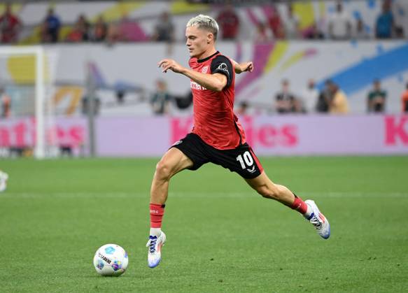 Florian Wirtz (Bayer 04 Leverkusen) 17.08.2024, Fussball Supercup 2024 Finale Bayer 04 Leverkusen - VfB Stuttgart 2:2, 4:3 i.E. Foto: Weis TEAM2 DFL regulations prohibit any use of photographs as image sequences and or quasi-video Leverkusen BayArena Nordrhein Westfalen Deutschland