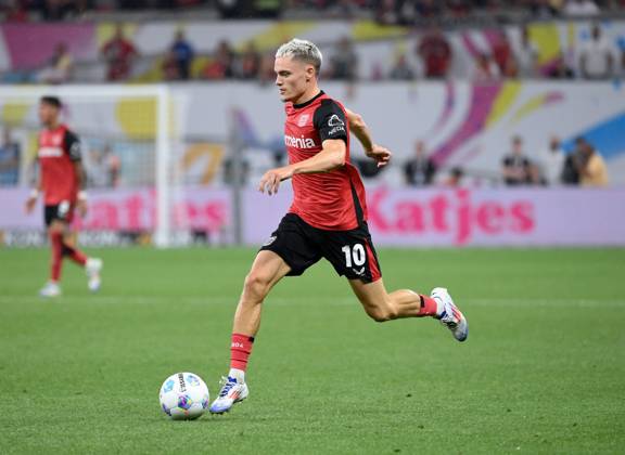 Florian Wirtz (Bayer 04 Leverkusen) 17.08.2024, Fussball Supercup 2024 Finale Bayer 04 Leverkusen - VfB Stuttgart 2:2, 4:3 i.E. Foto: Weis TEAM2 DFL regulations prohibit any use of photographs as image sequences and or quasi-video Leverkusen BayArena Nordrhein Westfalen Deutschland
