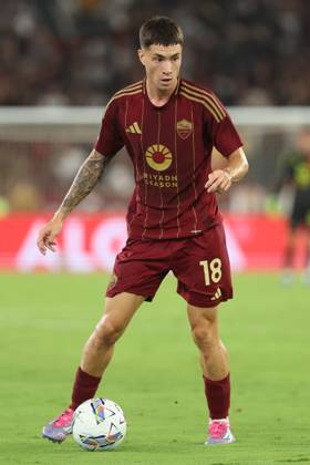 Rome, Italy 25.08.2024 : Matias Soule of Roma during Italian football championship Serie A Enilive 2024-2025 match AS Roma Vs Empoli FC at Stadio Olimpico in Rome on August 25, 2024. Copyright: xMarcoxIacobucci IPAxSportx xipa-x xx IPA_49078099 IPA_Agency_IPA49078099