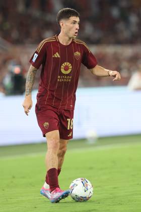 Rome, Italy 25.08.2024 : Matias Soule of Roma during Italian football championship Serie A Enilive 2024-2025 match AS Roma Vs Empoli FC at Stadio Olimpico in Rome on August 25, 2024. Copyright: xMarcoxIacobucci IPAxSportx xipa-x xx IPA_49078116 IPA_Agency_IPA49078116