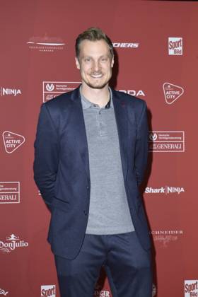 Marcell Jansen bei der Ankunft zu der Preisverleihung des BILD-Award am 26.08.2024 in der Fischauktionshalle in Hamburg