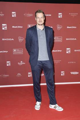 Marcell Jansen bei der Ankunft zu der Preisverleihung des BILD-Award am 26.08.2024 in der Fischauktionshalle in Hamburg