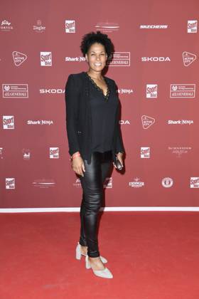 Navina Omilade (DFB-Team Europameisterin) bei der Ankunft zu der Preisverleihung des BILD-Award am 26.08.2024 in der Fischauktionshalle in Hamburg