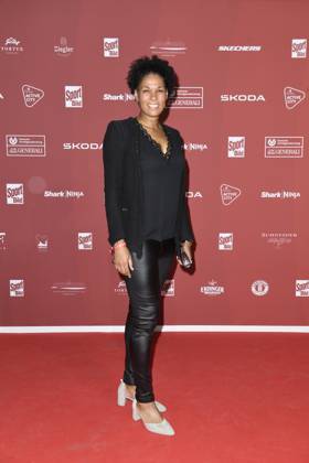 Navina Omilade (DFB-Team Europameisterin) bei der Ankunft zu der Preisverleihung des BILD-Award am 26.08.2024 in der Fischauktionshalle in Hamburg