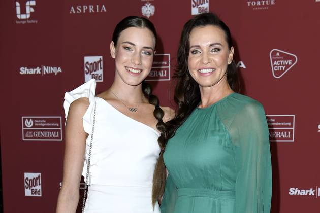 Darja Varfolomeev und ihre Mutter Tatjana Varfolomeev bei der Verleihung vom Bild Award am 26.08.2024 in Hamburg Sport Bild Award 2024 Verleihung in Hamburg