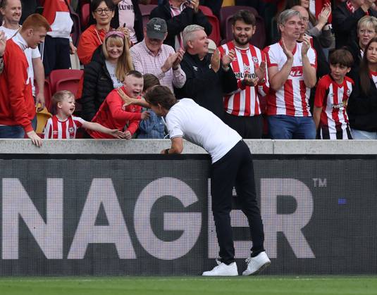 London, England, 31st August 2024. Brentford s head coach Thomas Frank with the fans during the Premier League match at Gtech Community Stadium, London. Picture credit should read: David Klein Sportimage EDITORIAL USE ONLY. No use with unauthorised audio, video, data, fixture lists, club league logos or live services. Online in-match use limited to 120 images, no video emulation. No use in betting, games or single club league player publications. SPI-3288-0082