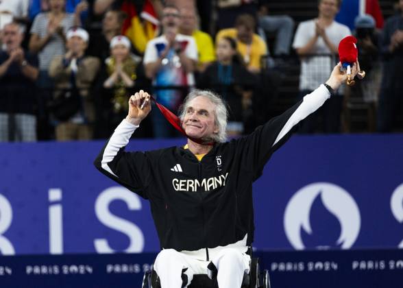 PARIS, FRANCE - SEPTEMBER 02: Thomas WANDSCHNEIDER (GER), startclass WH1 wins the bronce medal and celebrates during the winning ceremony Paris 2024 Summer Paralympic Games at Porte de la Chapelle Arena on September 02, 2024 in Paris, France. (Photo by Mika Volkmann DBS)
