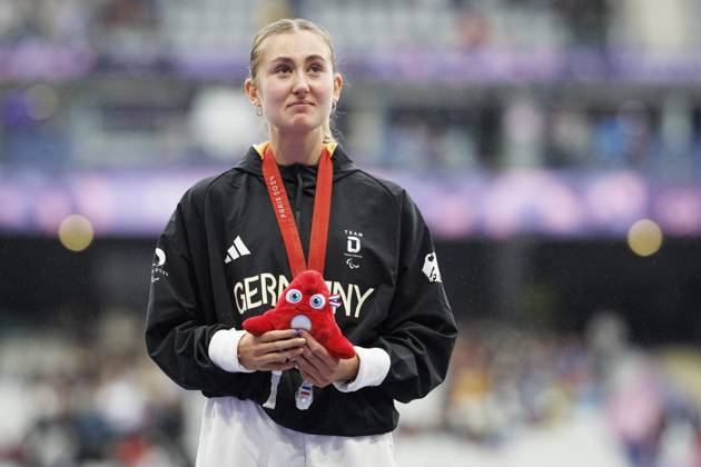 Paralympics (Para Leichtathletik); Paris, 05.09.2024 Überraschung-Silber: MOOS Nele (T38 GER Para Leichtathletik), Weitsprung, long jump, ; Paralympics (Para Leichtathletik) am 05.09.2024 im Stade de France in Paris (Frankreich). Copyright: xBEAUTIFULxSPORTS AxelxKohringx