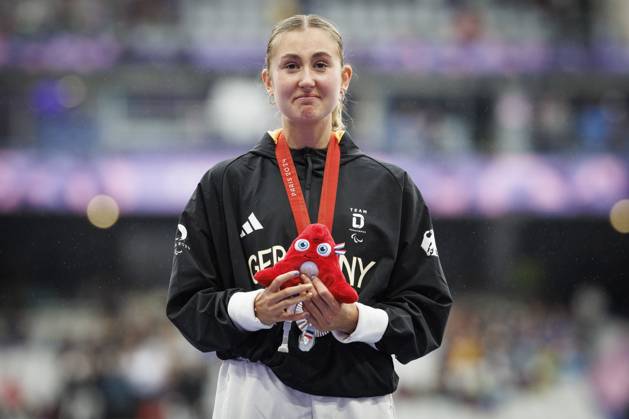 Paralympics (Para Leichtathletik); Paris, 05.09.2024 Überraschung-Silber: MOOS Nele (T38 GER Para Leichtathletik), Weitsprung, long jump, ; Paralympics (Para Leichtathletik) am 05.09.2024 im Stade de France in Paris (Frankreich). Copyright: xBEAUTIFULxSPORTS AxelxKohringx