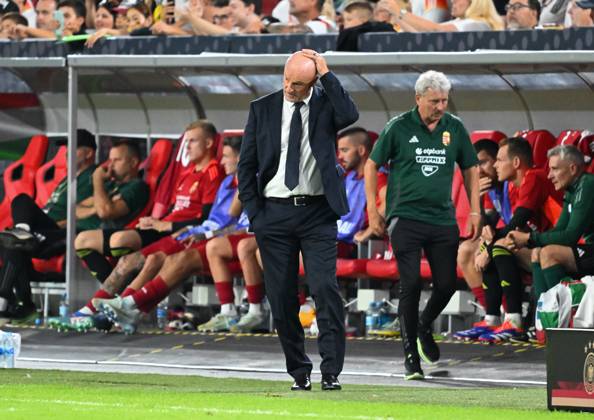 07.09.2024, xsltx, Fussball UEFA Nations League 2024, Deutschland - Ungarn emspor, v.l. Marco Rossi (Trainer Nationalmannschaft Ungarn) mit sorgenvoller Miene schon in der ersten Halbzeit (DFL DFB REGULATIONS PROHIBIT ANY USE OF PHOTOGRAPHS as IMAGE SEQUENCES and or QUASI-VIDEO)