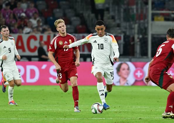 07.09.2024, xsltx, Fussball UEFA Nations League 2024, Deutschland - Ungarn emspor, v.l. Andras Schäfer (Nationalmannschaft Ungarn), Jamal Musiala (Deutsche Nationalmannschaft) (DFL DFB REGULATIONS PROHIBIT ANY USE OF PHOTOGRAPHS as IMAGE SEQUENCES and or QUASI-VIDEO)