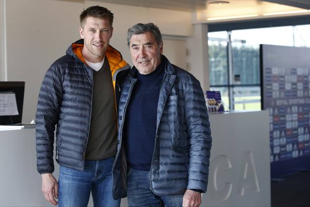 RSC Anderlecht v Olympiacos - Europa League day-1 Eddy Merckx with his son Axel Merckx pictured at the training grounds of RSCA prior the UEFA Europa League 1st leg Round of 32 match between RSC Anderlecht and Olympiacos at the Constant Vanden Stock stadium in Anderlecht, Belgium. Copyright: xJdmx 10570683-031