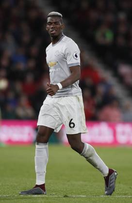AFC Bournemouth v Manchester United, ManU - Premier League - Vitality Stadium April 18, 2018 - Bournemouth, United Kingdom - Paul Pogba of Manchester United gives a wink and a thumbs up as he is substituted during the premier league match at the Vitality Stadium, Bournemouth. Picture date 18th April 2018. Picture credit should read: David Klein Sportimage Bournemouth United Kingdom EDITORIAL USE ONLY Copyright: xx ZUMA-20180418_zaf_si1_078.jpg DavidxKleinx csmphototwo392113