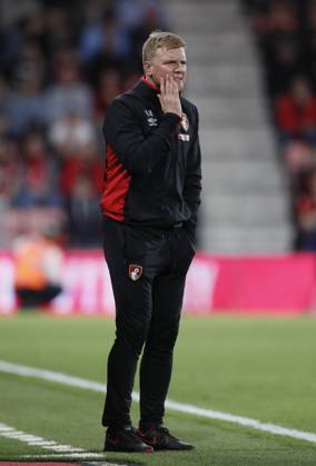 AFC Bournemouth v Manchester United, ManU - Premier League - Vitality Stadium April 18, 2018 - Bournemouth, United Kingdom - Eddie Howe manager of Bournemouth looks on frustrated during the premier league match at the Vitality Stadium, Bournemouth. Picture date 18th April 2018. Picture credit should read: David Klein Sportimage Bournemouth United Kingdom EDITORIAL USE ONLY Copyright: xx ZUMA-20180418_zaf_si1_083.jpg DavidxKleinx csmphototwo392147