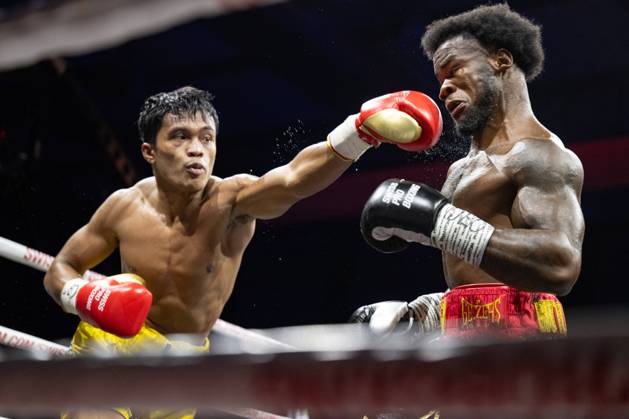 Bilder des Jahres 2024, Sport 09 September Sport Themen der Woche KW37 Sport Bilder des Tages 14 09 2024, Gümlingen, Mobiliar Arena, Championship Boxing Samstag, Chris Mouafo against Jonniel Laurente Gümlingen Mobiliar Arena Bern Switzerland Copyright: xJustPictures.ch KjetilxWaberx jp-en-KjWa-SF_240914_19345