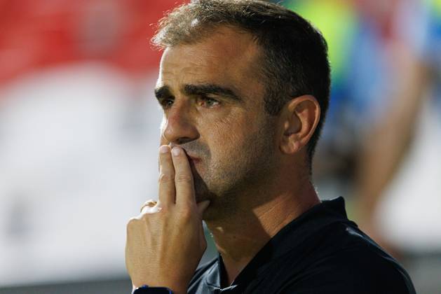 Filipe Martins seen during Liga Portugal game between teams of CF Estrela Amadora and Boavista FC at Estadio Jose Gomes (Maciej Rogowski) Amadora Estadio Jose Gomes Portugal Copyright: xMaciejxRogowskix estrela-boavista-24-25-004