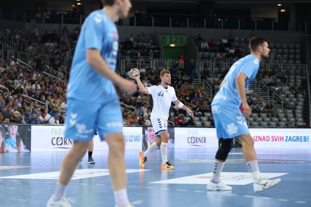 HC Zagreb v Aalborg Handbold - EHF Champions League ZAGREB, CROATIA - SEPTEMBER 18: Ihar Bialiauski of HC Zagreb in action during EHF Champions League Group Phase match between HC Zagreb and Aalborg Handbold at Arena Zagreb on September 18, 2024 in Zagreb, Croatia. SanjinxStrukic PIXSELL