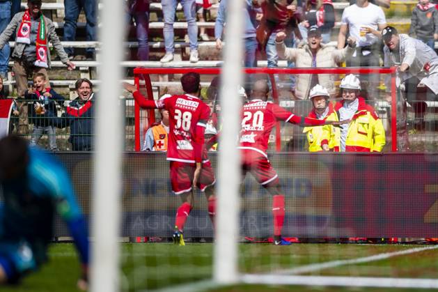 Royal Antwerp v RSC Anderlecht - Jupiler Pro League Play-Offs 1 ANTWERPEN, BELGIUM - MAY 12 : Didier Lamkel Ze forward of Antwerp celebrates after scoring the 1-1 during the Jupiler Pro League match between Royal Antwerp FC and RSC Anderlecht on May 12, 2019 in Antwerpen, Belgium, 12 05 2019 ( Photo Gregory Van Gansen Photonews ) Antwerpen Belgium Copyright: xGvgx 10791504-032