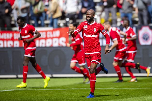 Royal Antwerp v RSC Anderlecht - Jupiler Pro League Play-Offs 1 ANTWERPEN, BELGIUM - MAY 12 : Didier Lamkel Ze forward of Antwerp celebrates after scoring the 1-1 during the Jupiler Pro League match between Royal Antwerp FC and RSC Anderlecht on May 12, 2019 in Antwerpen, Belgium, 12 05 2019 ( Photo Gregory Van Gansen Photonews ) Antwerpen Belgium Copyright: xGvgx 10791504-036