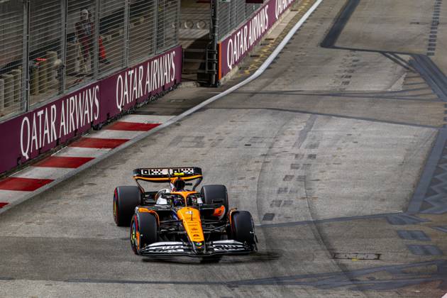 MARINA BAY, SINGAPORE: Lando Norris, racing for the McLaren F1 team during the 2024 Formula 1 Singapore Grand Prix at the Marina Bay Street Circuit in Marina Bay, Singapore
