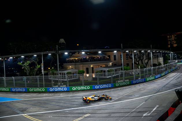 MARINA BAY, SINGAPORE: Lando Norris, racing for the McLaren F1 team during the 2024 Formula 1 Singapore Grand Prix at the Marina Bay Street Circuit in Marina Bay, Singapore