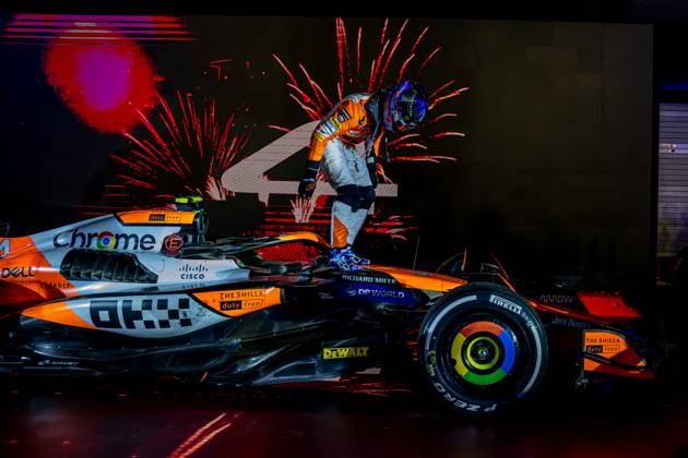 MARINA BAY, SINGAPORE: Lando Norris, racing for the McLaren F1 team during the 2024 Formula 1 Singapore Grand Prix at the Marina Bay Street Circuit in Marina Bay, Singapore