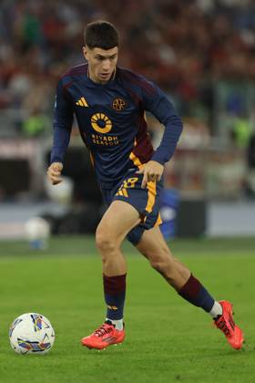 Rome, Italy 22.09.2024 : Matias Soule of Roma during Italian football championship Serie A Enilive 2024-2025 match AS Roma Vs Udinese Calcio at Stadio Olimpico in Rome. Copyright: xMarcoxIacobucci IPAxSportx xipa-x xx IPA_49948886 IPA_Agency_IPA49948886
