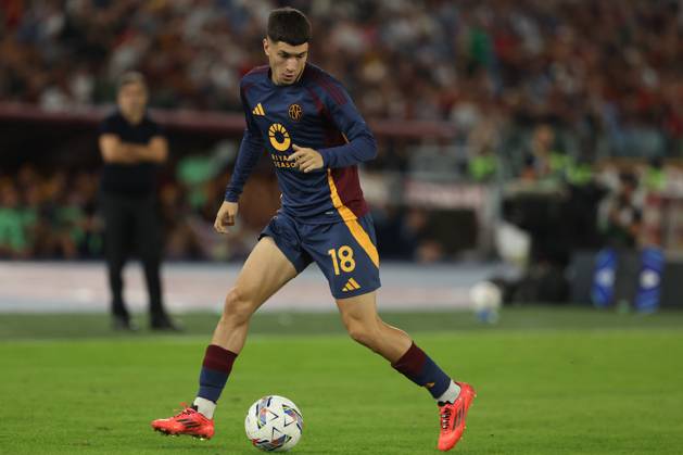 Rome, Italy 22.09.2024 : Matias Soule of Roma during Italian football championship Serie A Enilive 2024-2025 match AS Roma Vs Udinese Calcio at Stadio Olimpico in Rome. Copyright: xMarcoxIacobucci IPAxSportx xipa-x xx IPA_49948887 IPA_Agency_IPA49948887
