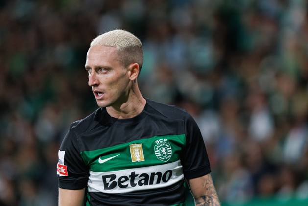 Sporting CP Vs AVS Futebol SAD in Lisbon - 22 Sept 2024 Nuno Santos (Sporting CP) seen in action during the Liga Portugal game between teams of Sporting CP and AVS Futebol SAD at Estadio Jose Alvalade. final score 3:0 Lisbon Portugal Copyright: xMaciejxRogowskix xSOPAxImagesx MROGOWSKI_sportingafs202425-15