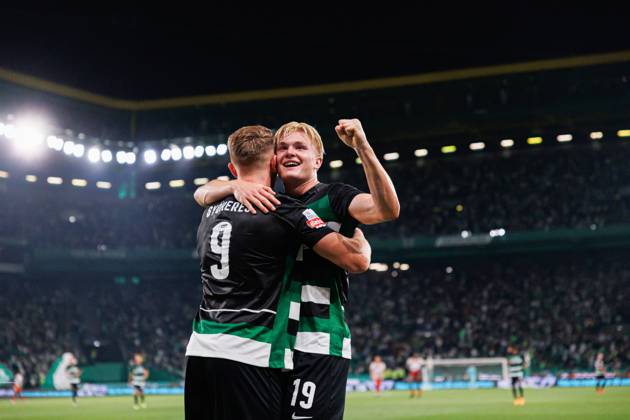 Sporting CP Vs AVS Futebol SAD in Lisbon - 22 Sept 2024 (L-R) Viktor Gyokeres, and Conrad Harder (Sporting CP) seen celebrating after goal during the Liga Portugal game between teams of Sporting CP and AVS Futebol SAD at Estadio Jose Alvalade. final score 3:0 Lisbon Portugal Copyright: xMaciejxRogowskix xSOPAxImagesx MROGOWSKI_sportingafs202425-29