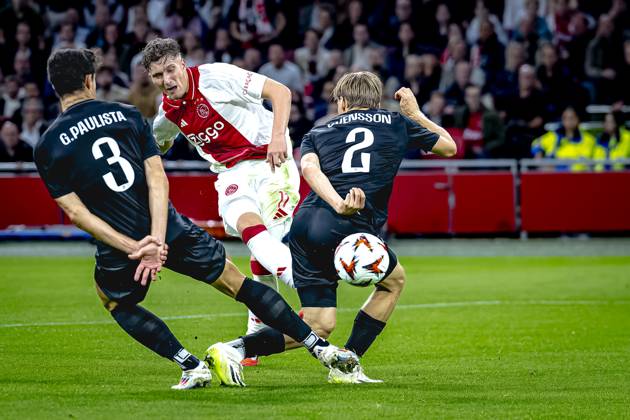 AFC Ajax Amsterdam forwarder Mika Godts, during the match Ajax - Besiktas at the Johan Cruijff ArenA for the UEFA Europa League - League phase - Matchday 1 season 2024-2025 in AMSTERDAM, Netherlands on 26 september 2024, (photo by Marcel van Dorst EYE4images DeFodi Images) Defodi-746_190848