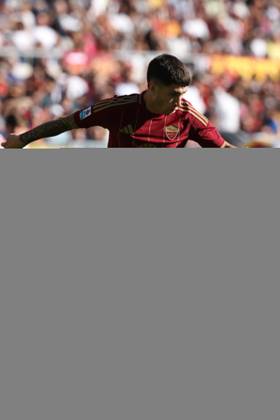 Rome, Italy 29.09.2024 : Matias Soule of Roma during Italian football championship Serie A Enilive 2024-2025 match AS Roma Vs Venezia FC at Stadio Olimpico in Rome on September 29, 2024. Copyright: xMarcoxIacobucci IPAxSportx xipa-x xx IPA_50163228 IPA_Agency_IPA50163228