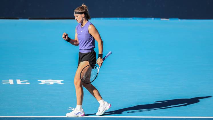 (241002) -- BEIJING, Oct. 2, 2024 -- Karolina Muchova of the Czech Republic celebrates scoring during the women s singles round of 16 match against Cristina Bucsa of Spain at 2024 China Open tennis tournament in Beijing, capital of China, Oct. 2, 2024. (Photo by Xinhua) (SP)CHINA-BEIJING-TENNIS-CHINA OPEN-WOMEN S SINGLES (CN) ChangxNengjia