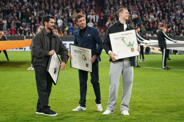Bilder des Jahres 2024, Sport 10 Oktober Sport Themen der Woche KW42 Sport Bilder des Tages Abschied von Thomas Müller, Manuel Neuer, Ilkay Gündogan, Toni Kroos - München 14.10.2024: Deutschland vs. Niederlande, Nations League, 4. Spieltag