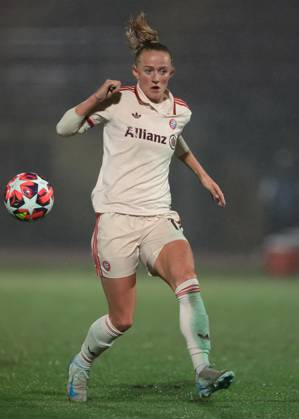 Biella, Italy, 16th October 2024. Lea Schuller of Bayern Munchen during the UEFA Womens Champions League match at Stadio Comunale Vittorio Pozzo Lamarmora, Biella. Picture credit should read: Jonathan Moscrop Sportimage EDITORIAL USE ONLY. No use with unauthorised audio, video, data, fixture lists, club league logos or live services. Online in-match use limited to 120 images, no video emulation. No use in betting, games or single club league player publications. SPI-3372-0167