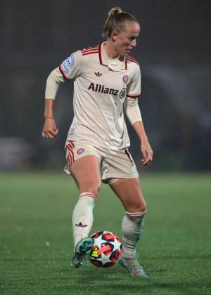 Biella, Italy, 16th October 2024. Lea Schuller of Bayern Munchen during the UEFA Womens Champions League match at Stadio Comunale Vittorio Pozzo Lamarmora, Biella. Picture credit should read: Jonathan Moscrop Sportimage EDITORIAL USE ONLY. No use with unauthorised audio, video, data, fixture lists, club league logos or live services. Online in-match use limited to 120 images, no video emulation. No use in betting, games or single club league player publications. SPI-3372-0179