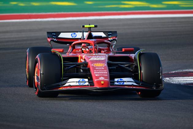 19.10.2024, xrarjax, Motorsport FIA Formel 1, Großer Preis der USA 2024 emspor, v.l. Qualifying Carlos Sainz (Ferrari) Startnummer 55 (FIA REGULATIONS PROHIBIT ANY USE OF PHOTOGRAPHS as IMAGE SEQUENCES and or QUASI-VIDEO) Austin