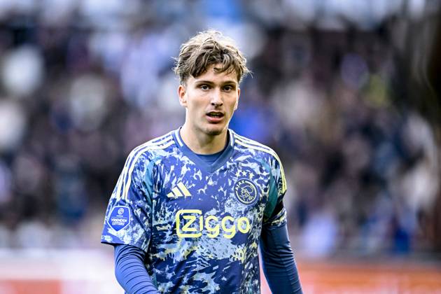 AFC Ajax Amsterdam forwarder Mika Godts, during the match Heracles Almelo - Ajax at the Asito stadium for the Dutch eredivisie season 2024-2025 in ALMELO, Netherlands on 20 oktober 2024, (photo by Stefan Koops EYE4images DeFodi Images) not used in POL SRB CRO FRA GBR NED ITA USA Defodi-746_196213
