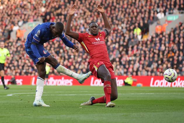 Football - 2024 2025 Premier League - Liverpool v Chelsea - Anfield - Sunday 20th October 2024 Nicolas Jackson of Chelsea misses a chance
