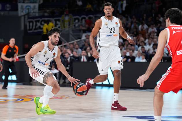 October 24, 2024, Madrid, Madrid, SPAIN: Facundo Campazzo of Real Madrid in action during the Turkish Airlines EuroLeague, Regular Season Round Five, basketball match played between Real Madrid Baloncesto and Crvena Zvezda Meridianbet Belgrade at Wizink Center pavilion on October 24, 2024 in Madrid, Spain. Madrid SPAIN - ZUMAa181 20241024_zaa_a181_098 Copyright: xOscarxJ.xBarrosox