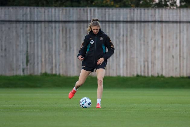 Hounslow , England 24. Oktober 2024: Fußball-Frauen-Nationalmannschaft - Länderspiel Abschlusstraining - Deutschland Im Bild: Jule Brand (Deutschland) TSG Elite Training Centre Copyright: xFotostandx xFantinix