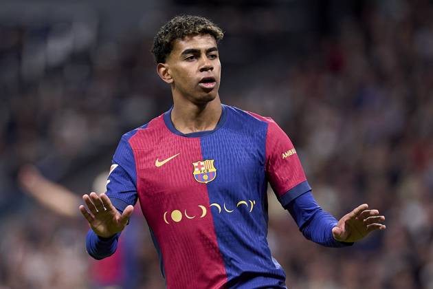 Lamine Yamal of FC Barcelona, Barca celebrates after scoring his team s third goal during the LaLiga EA Sports match between Real Madrid CF and FC Barcelona at Estadio Santiago Bernabeu on October 26, 2024 in Madrid, Spain. (Photo by: LGM Panoramic) FOOTBALL : Real Madrid CF vs FC Barcelona- LaLiga EA Sports - 26 10 2024 LGM Panoramic