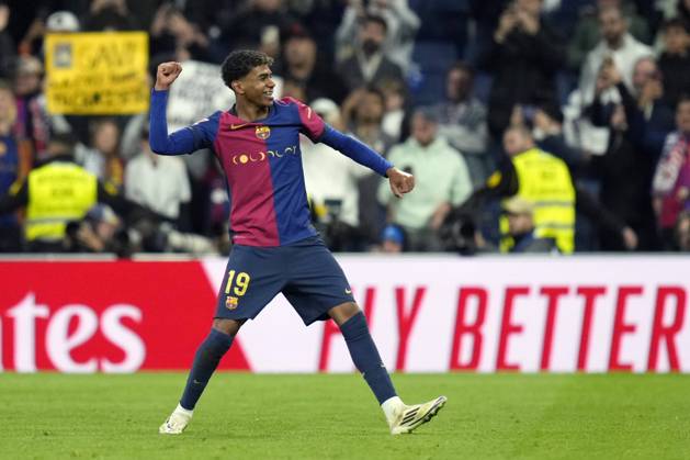 ESP: Real Madrid v FC Barcelona, Barca La Liga EA Sports. Date 11 Lamine Yamal of FC Barcelona celebrates the victory at full time during the La Liga EA Sports match between Real Madrid and FC Barcelona played at Santiago Bernabeu Stadium on October, 2024 in Madrid, Spain. Contributor Copyright: xPressinphotox PS_241026_RMA_BAR_095
